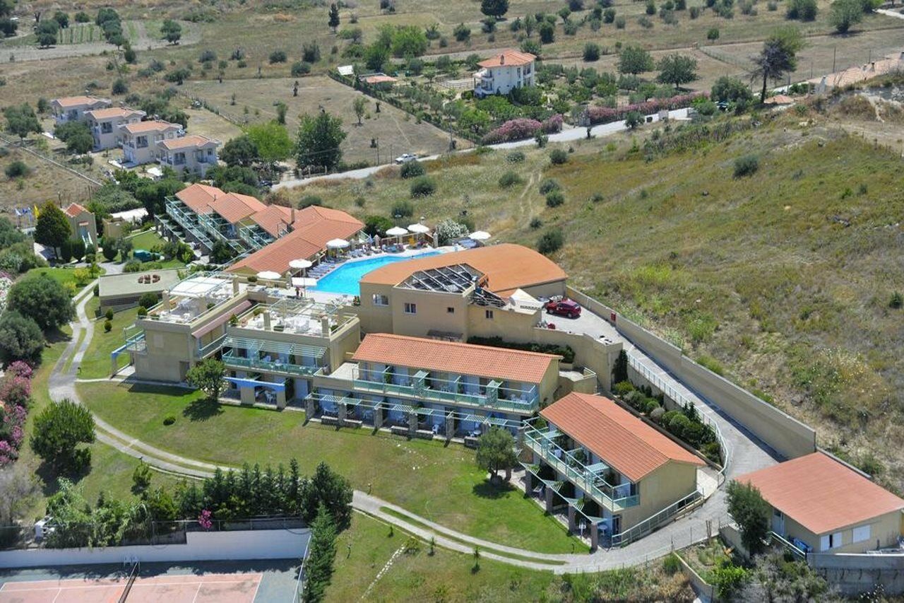 Daphne Holiday Club Chalkidiki Buitenkant foto