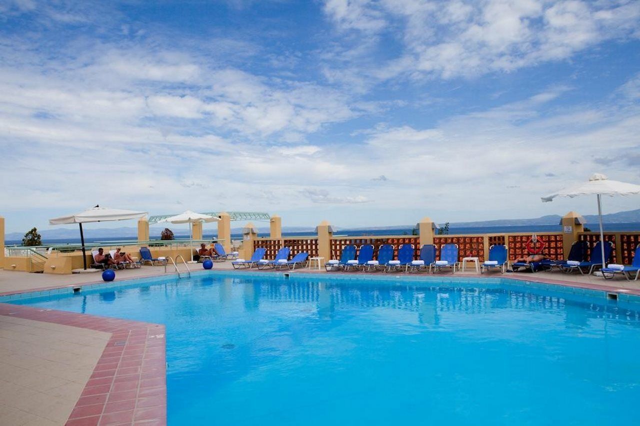 Daphne Holiday Club Chalkidiki Buitenkant foto